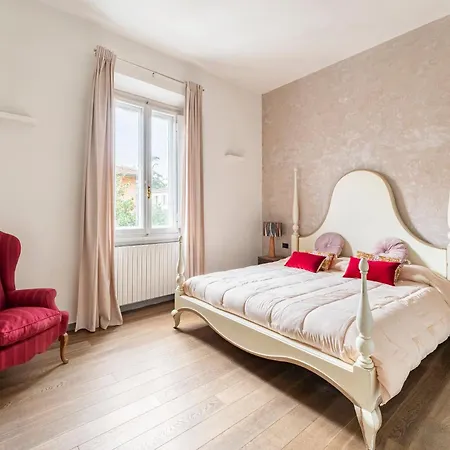 Apartment Art Boboli